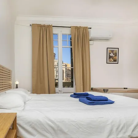 Rocafort - Plaza Espana By Interhome Appartement