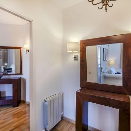 Appartement Rocafort - Plaza Espana By Interhome