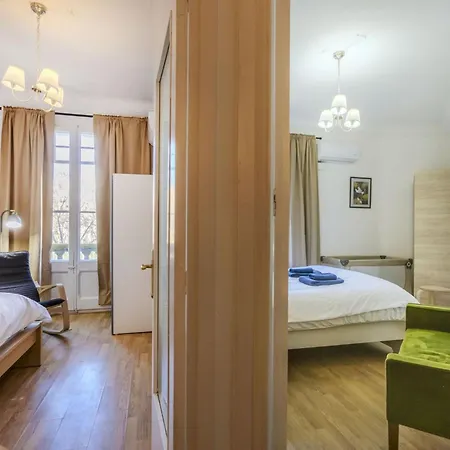 Rocafort - Plaza Espana By Interhome شقة برشلونة